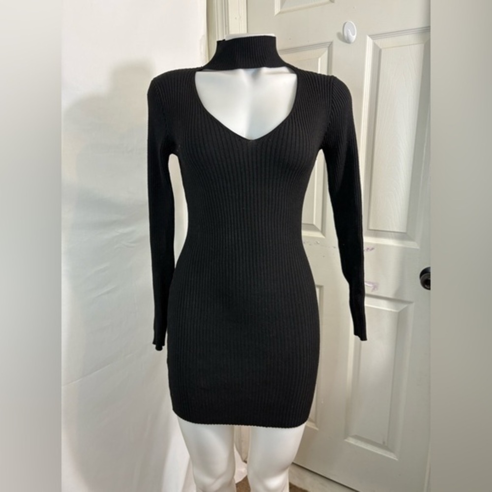 Elegant Black Long Sleeve Dress